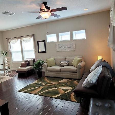 Spacious Townhouse Minutes From Downtown Sa. San Antonio Bagian luar foto