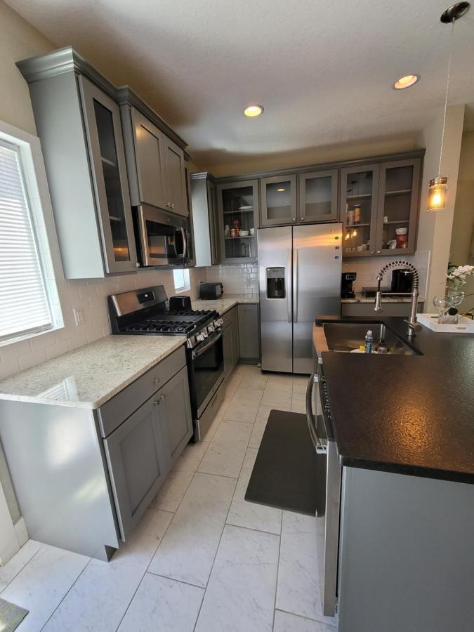 Spacious Townhouse Minutes From Downtown Sa. San Antonio Bagian luar foto