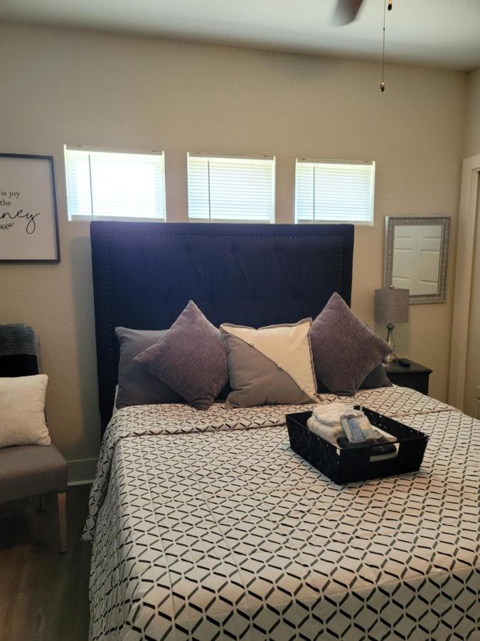 Spacious Townhouse Minutes From Downtown Sa. San Antonio Bagian luar foto